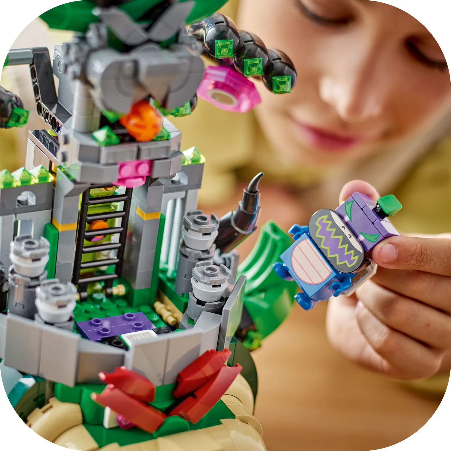Thumbnail 6